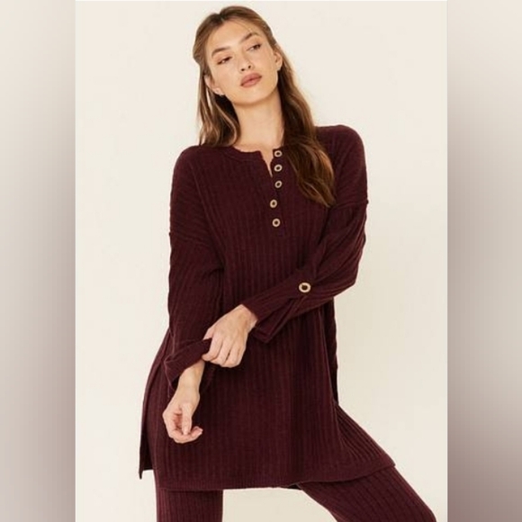 Free People Henley/Jogger Set - Picture 1 of 7